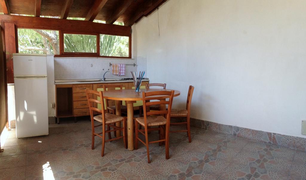 La Torretta Villa Favignana Room photo